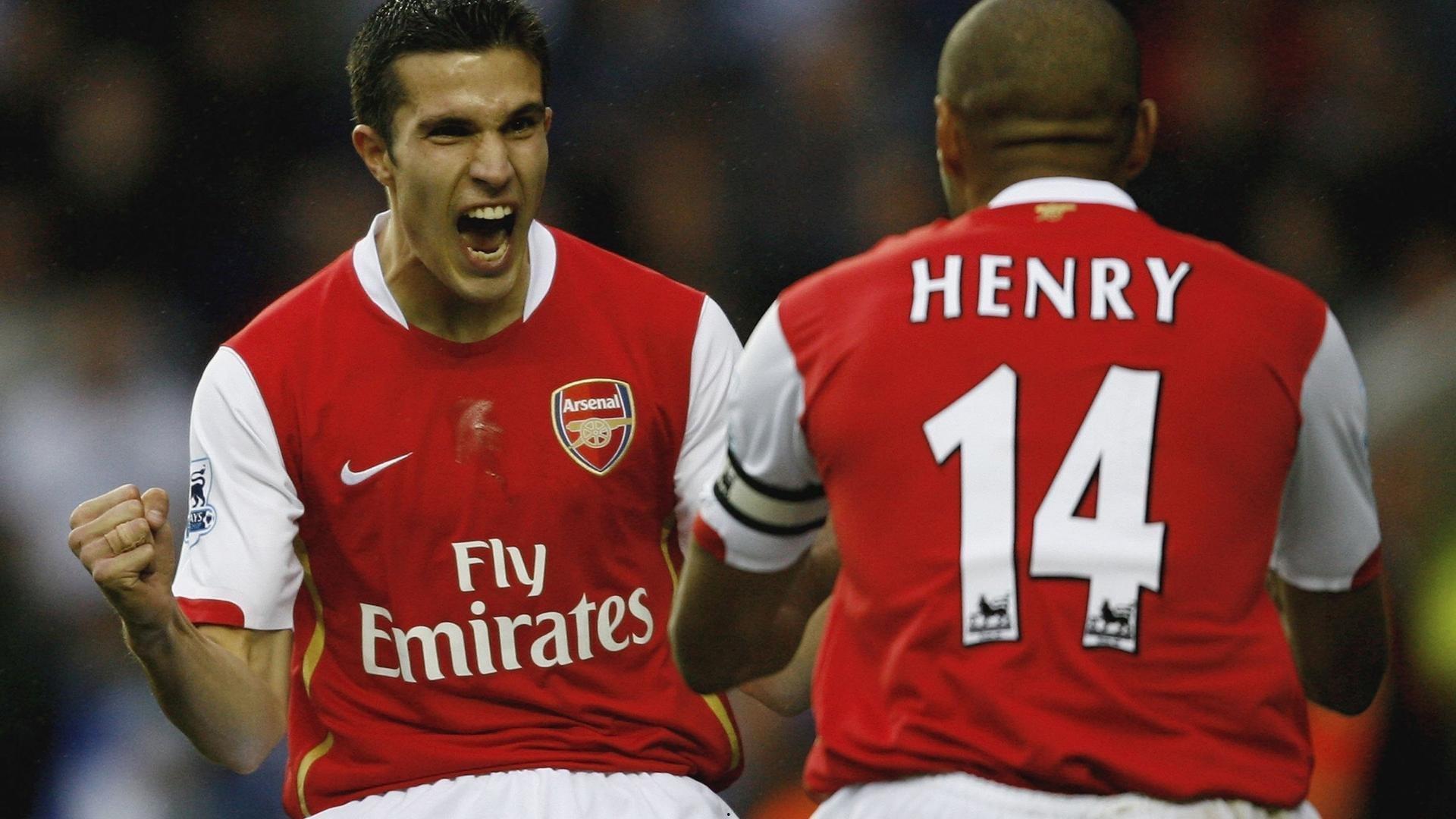 迪马，麦克托米奈回归那不勒斯欧冠赛前训练，霍伊伦缺席引关注