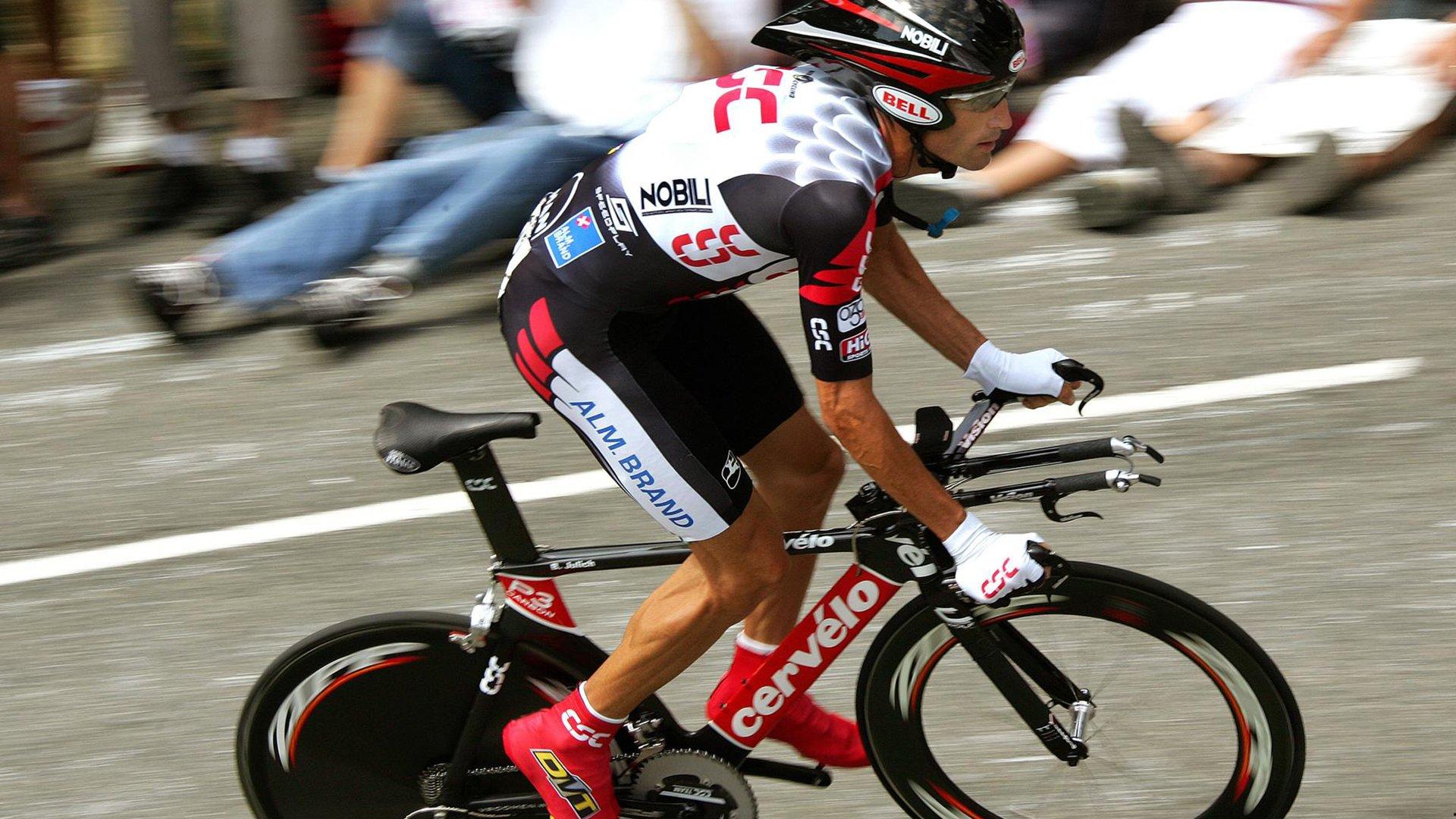 每体独家，费尔明-洛佩斯婉拒蓝军高薪邀约，坚定选择续留诺坎普